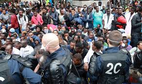 Chaos in Frankryk