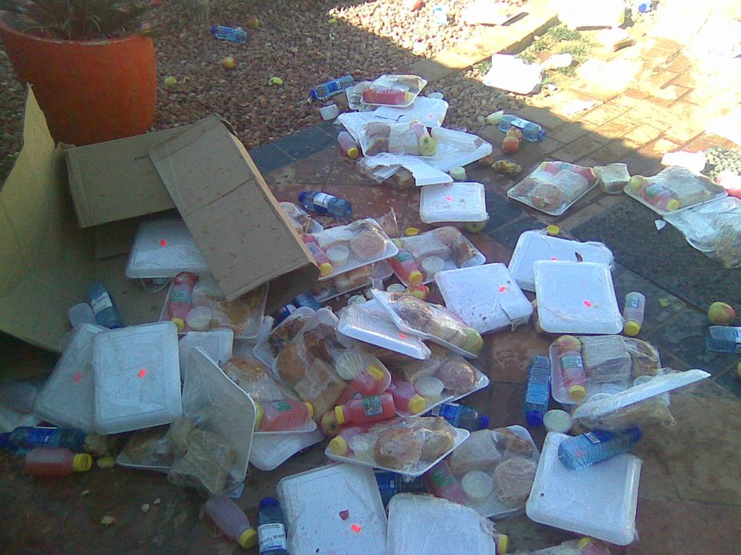 As die muis dik is is die meel bitter 1