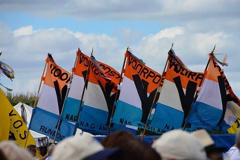 mooie foto Voorpostvlaggen op rij 2