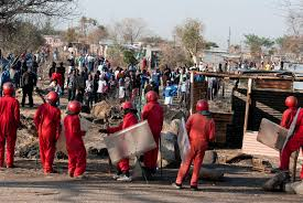 Rooimiere verwyder plakkershutte