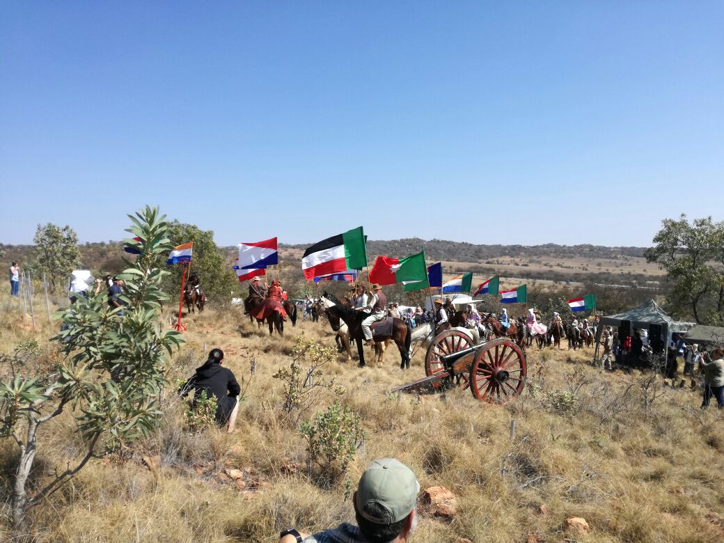 Saamtrek in Pietersburg oor plaasmoorde
