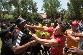 Grondwet is konflik en geweld