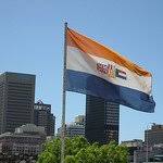 Ou Suid Afrikaanse vlag word verketter